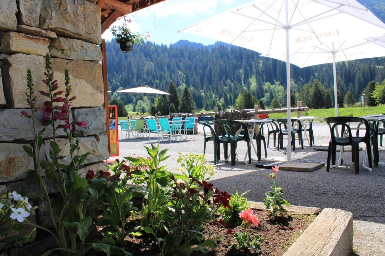 Chalet Hotel Vaccapark Praz de Lys Exteriör bild