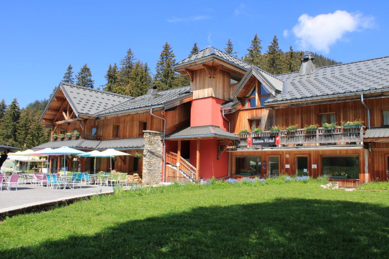 Chalet Hotel Vaccapark Praz de Lys Exteriör bild