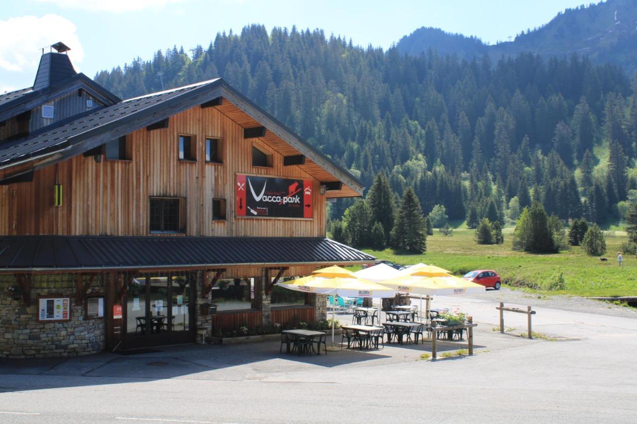 Chalet Hotel Vaccapark Praz de Lys Exteriör bild