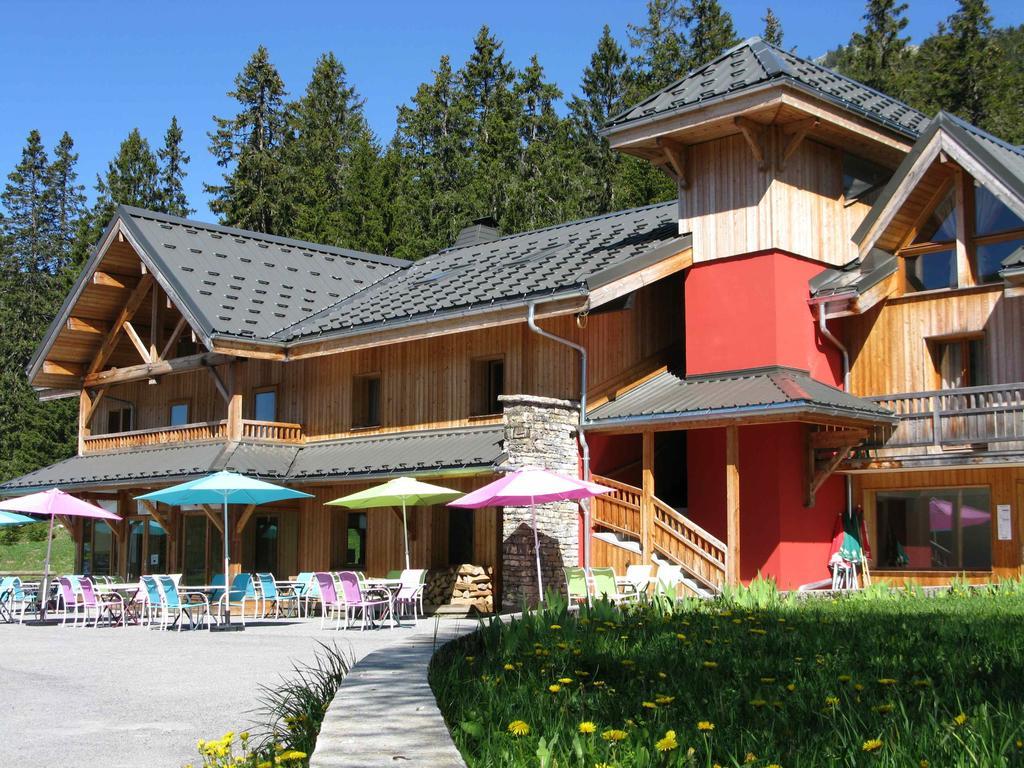 Chalet Hotel Vaccapark Praz de Lys Exteriör bild