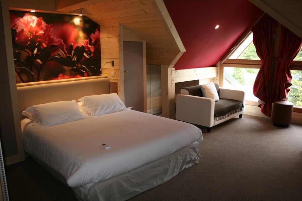 Chalet Hotel Vaccapark Praz de Lys Rum bild