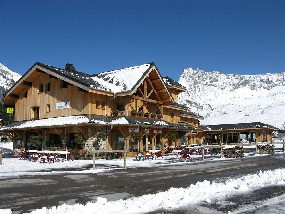 Chalet Hotel Vaccapark Praz de Lys Exteriör bild